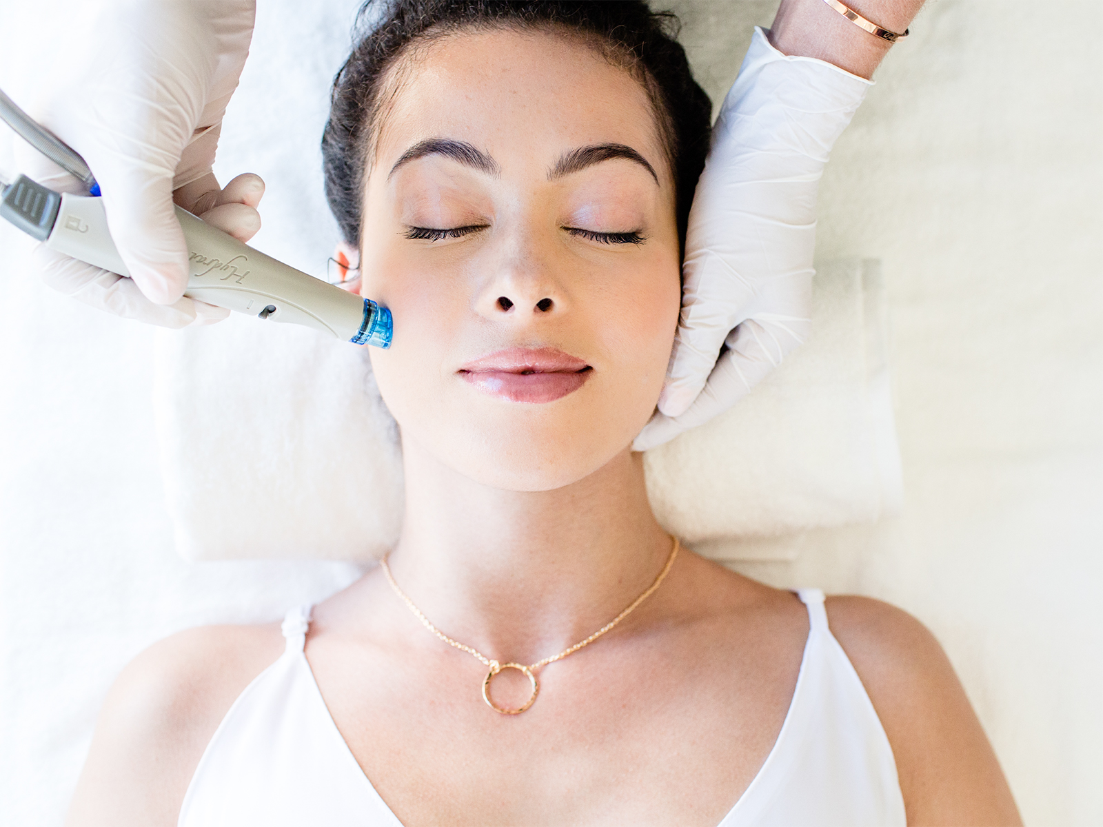 Hydrafacial_hero