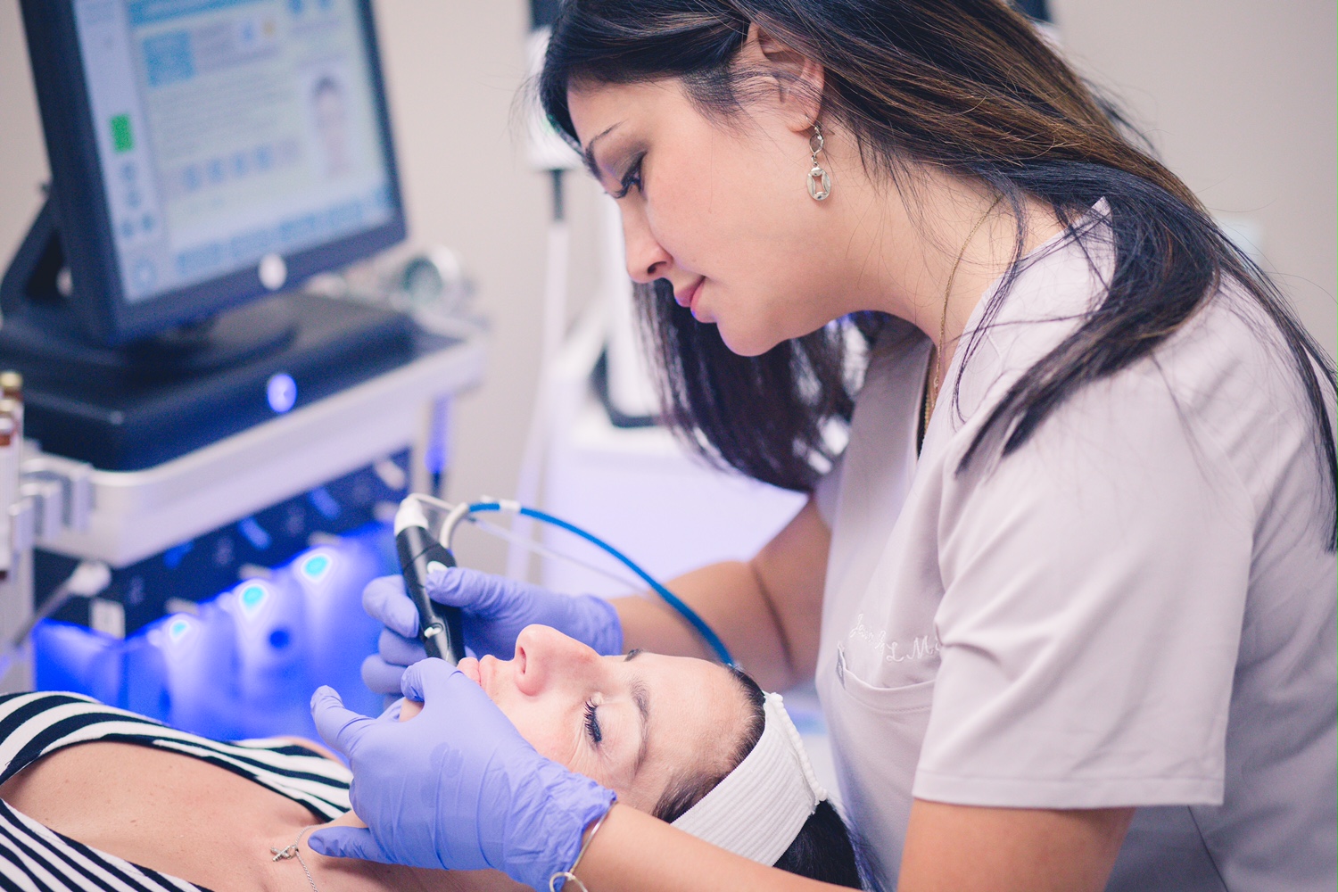 HydraFacial